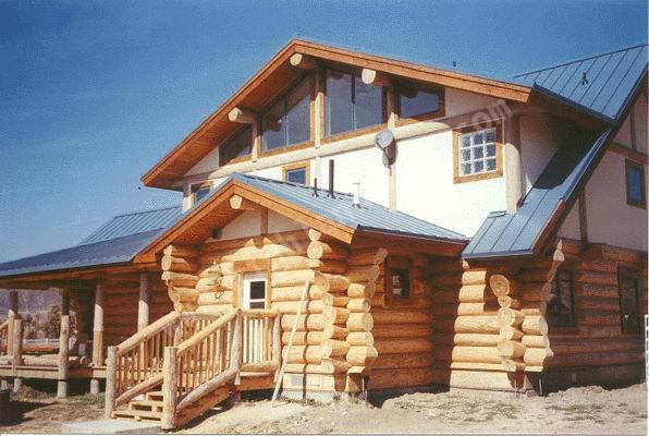 Finished Log Home Exterior Shot