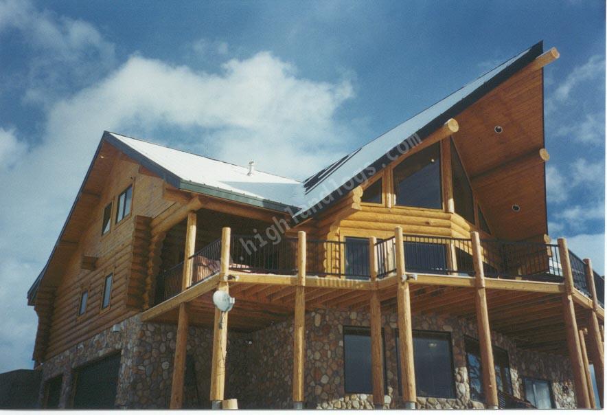 Finished Log Home Exterior Shot