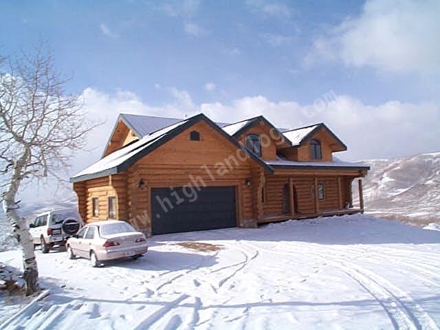 Finished Log Home Exterior Shot