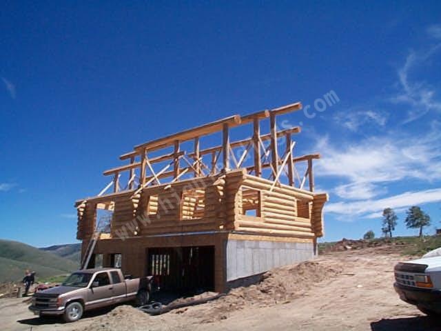 Log Home Construction Photo