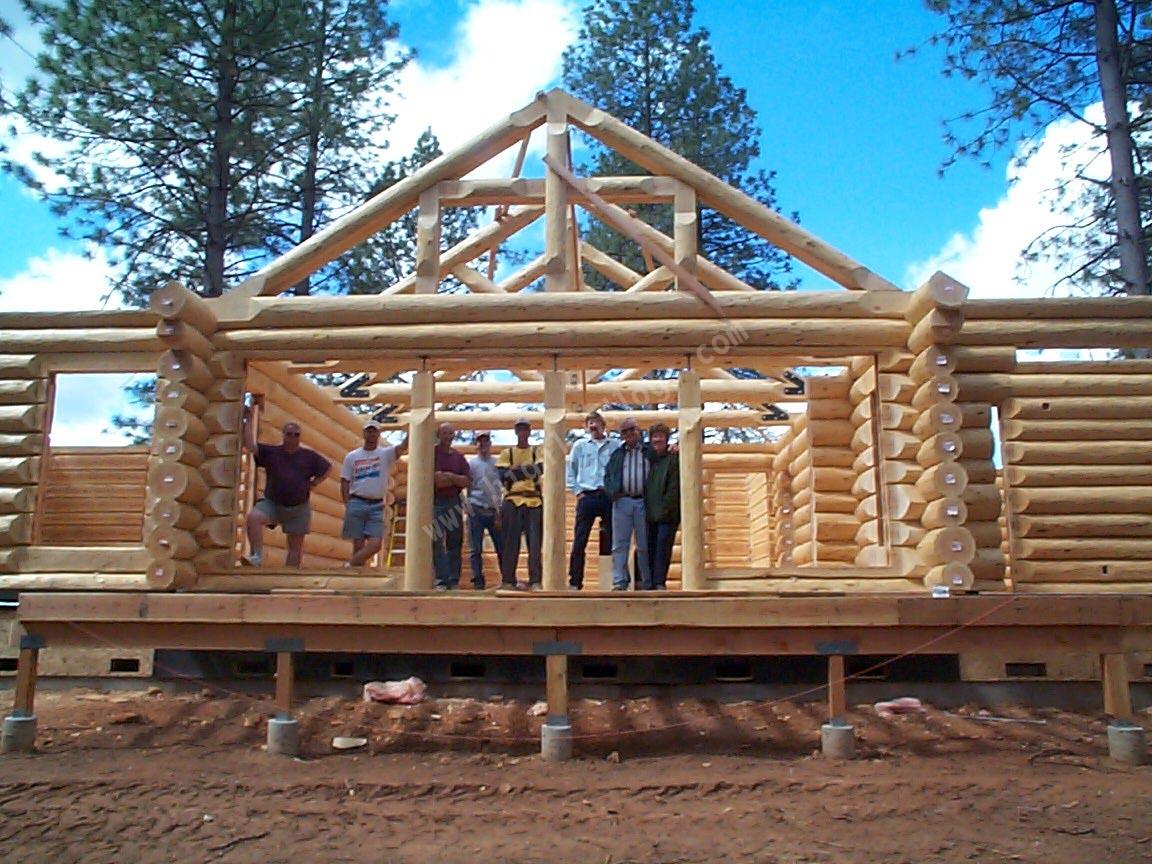 Log Home Construction Photo