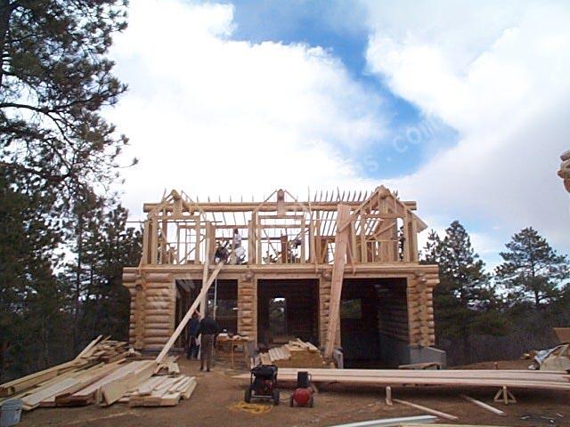 Log Home Construction Photo
