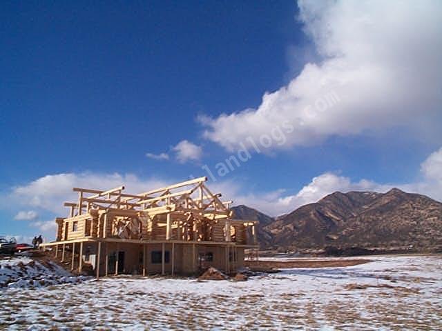 Log Home Construction Photo