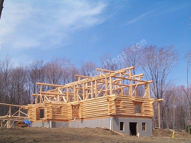 Log Home Construction Photo